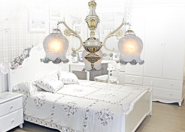 Van de de Kroonluchterverlichting van de Barocostijl Modern van de het Zinklegering de Matrijzenafgietsel 3 Hoofdenschaduw naar beneden