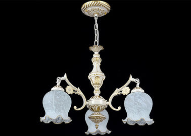 Van de de Kroonluchterverlichting van de Barocostijl Modern van de het Zinklegering de Matrijzenafgietsel 3 Hoofdenschaduw naar beneden