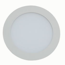 Ronde ultra slanke 6W leidde in een nis gezet de lichten koel wit van het plafondpaneel dat onder kabinetslichten wordt geleid