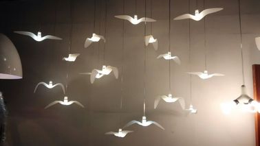 De Witte Moderne Lichte Inrichtingen van de harsmelk, Lichten van de Vogel de Vorm Geleide Opschorting