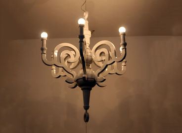 40W de witte Hars van Hotelkroonluchters/Houten Kroonluchter voor Restaurant/Decoratief Hotel