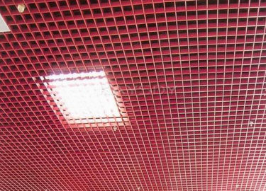 Net van het het Aluminiumplafond van de kleuren het Vuurvaste Opschorting of het plafondnet van het douaneroestvrije staal