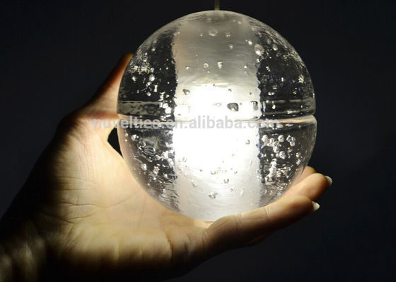 De transparante Kristalkroonluchter steekt Verlichting van de Glas de Bal Geleide Tegenhanger aan