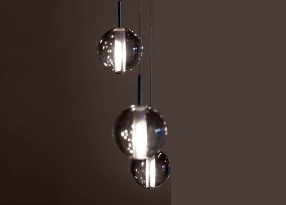 De transparante Kristalkroonluchter steekt Verlichting van de Glas de Bal Geleide Tegenhanger aan