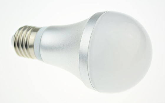 Van waterdichte IP65 LEIDENE van SMD 5 W LEIDENE van Dimmable Bolbollen E26 Gloeilamp 120 Volt